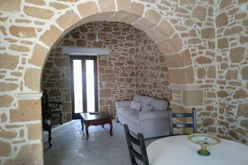Traditional Stone House سيتيا المظهر الخارجي الصورة